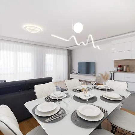 Lusi * Макарська