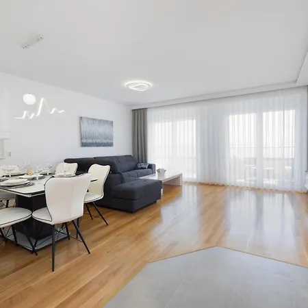 Lusi Apartment
