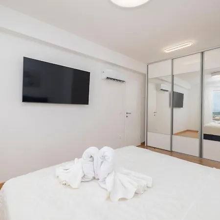 Lusi Apartment *
