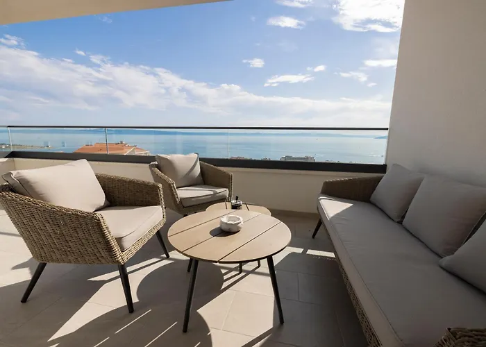 Lusi Apartment Makarska